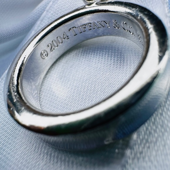 7.5" Rare and Retired Tiffany & Co 1837 Toggle Bracelet in Silver - Picture 8 of 9